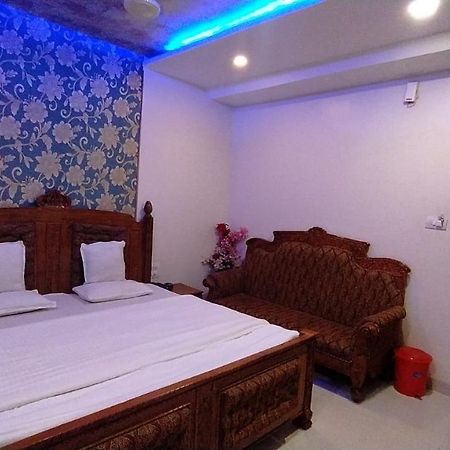 Hotel Shalimar Executive, Uran Islampur Peth  ภายนอก รูปภาพ